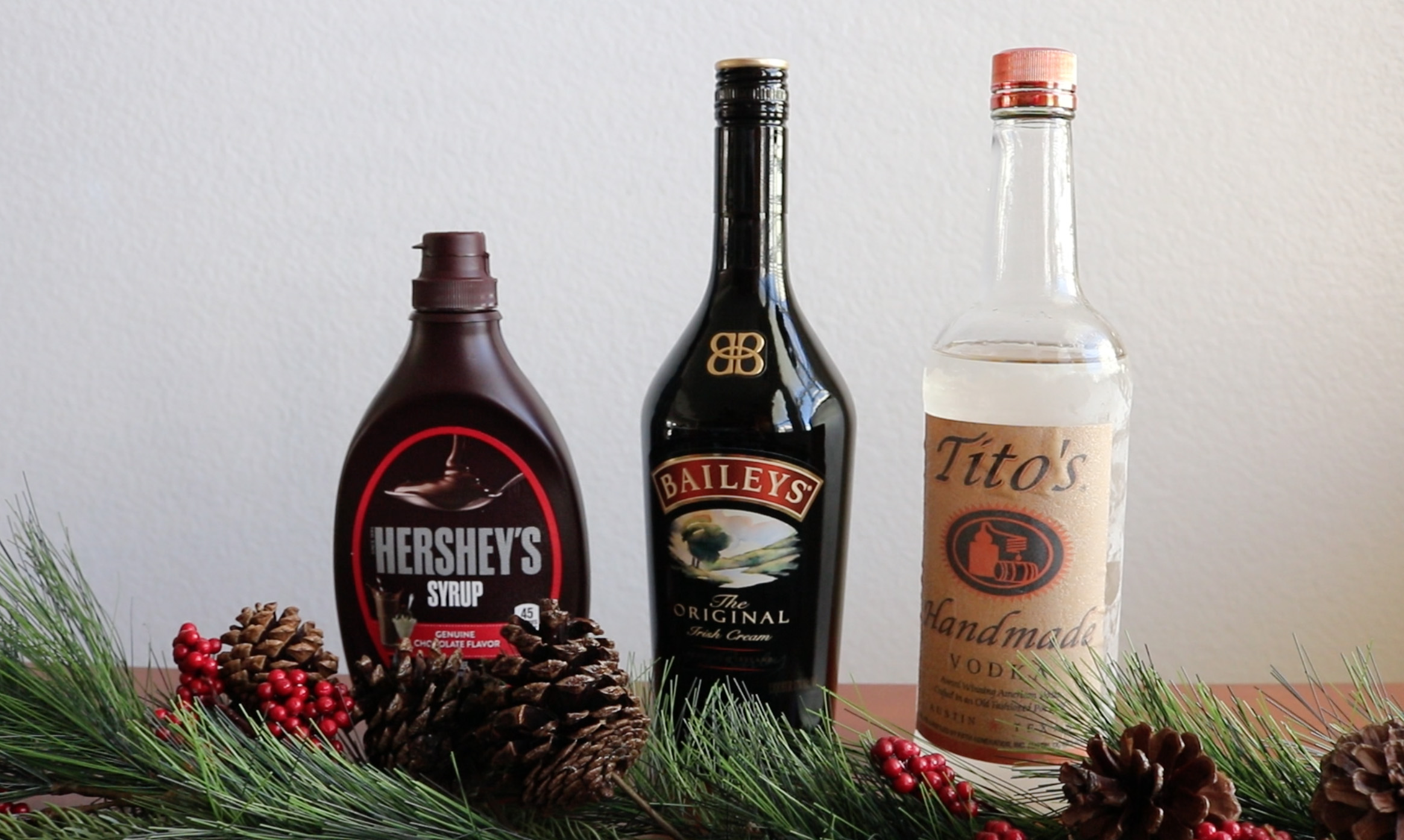 How to Make Bailey’s Mud Slide [Video]