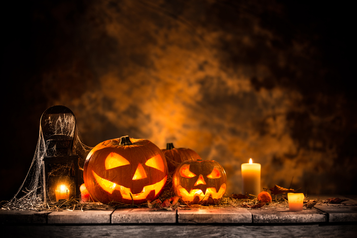 Get Your Halloween On With These Great ‘Adult’ Ways to Celebrate!