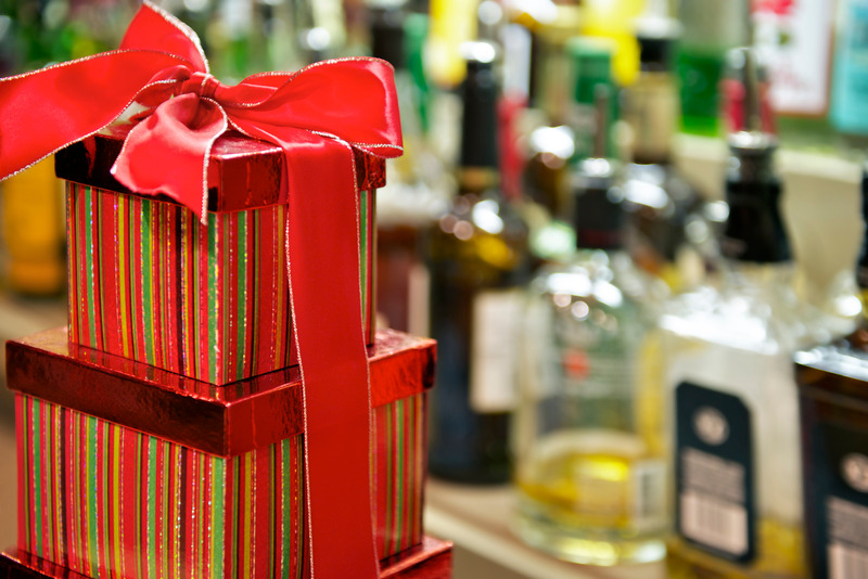 7 Unique and Thoughtful Liquor Gift Ideas for the Holidays
