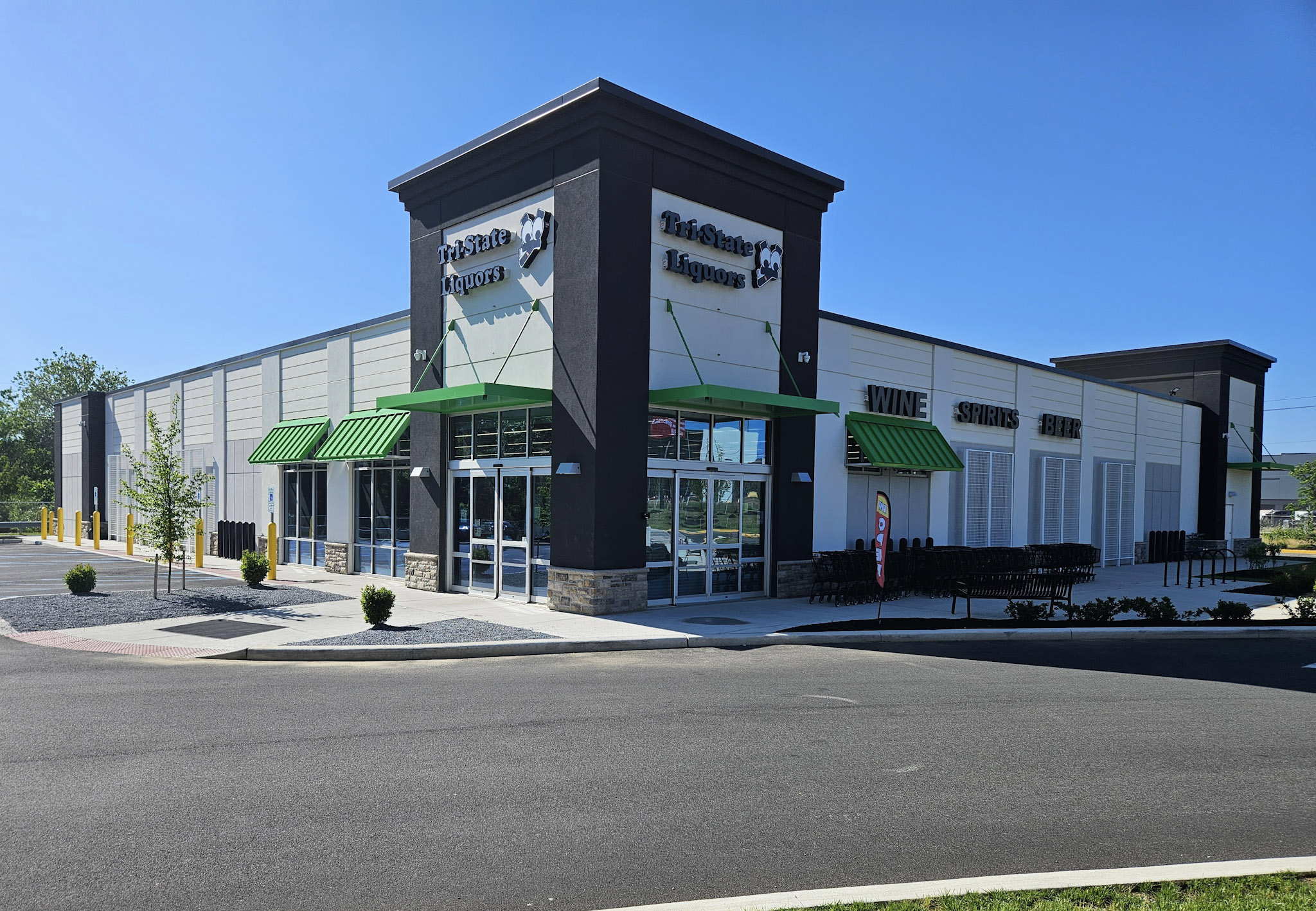 Tri-State Liquor Exterior